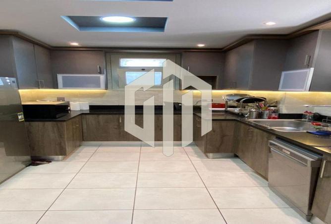 2OlsRwLS6Oe - Property Image 2