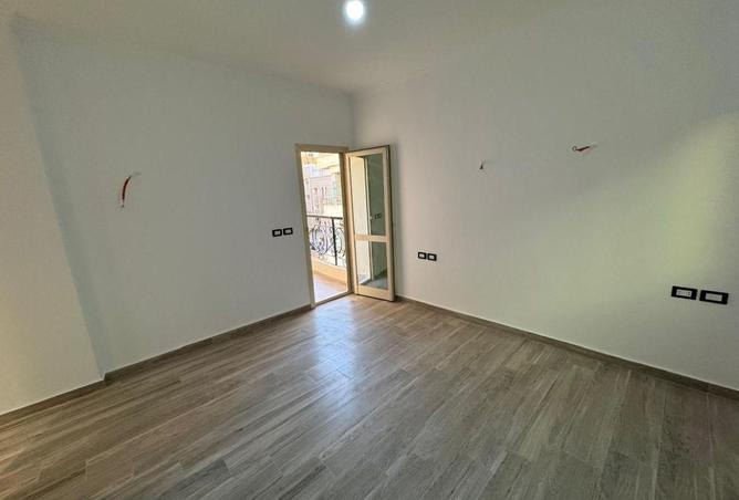 56995832 - Property Image 2