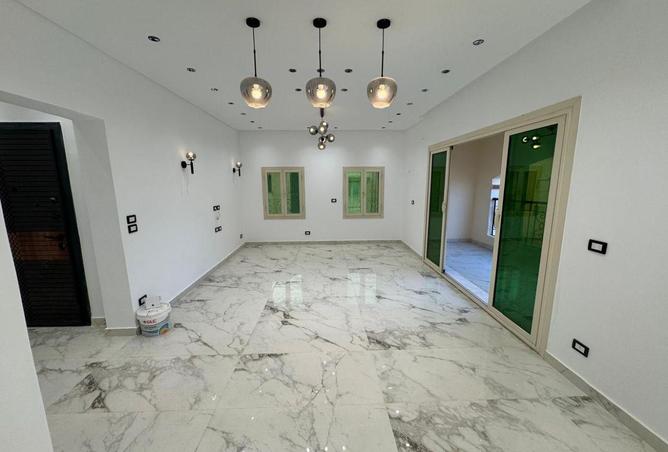 56995832 - Property Image 3