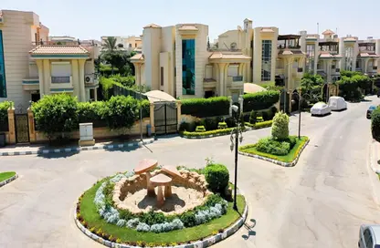 Villa - 5 Bedrooms - 3 Bathrooms for sale in Golden Heights - North Investors Area - New Cairo City - Cairo