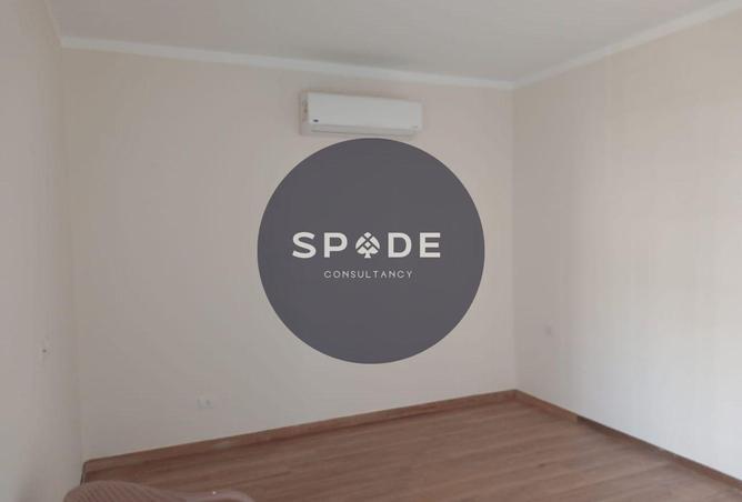 8673989 - Property Image 3