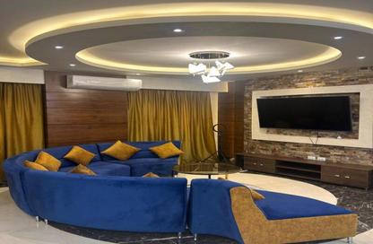 Apartment - 3 Bedrooms - 3 Bathrooms for rent in El Banafseg 12 - El Banafseg - New Cairo City - Cairo