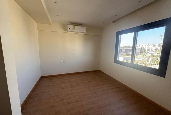 65152556 - Property Image 2