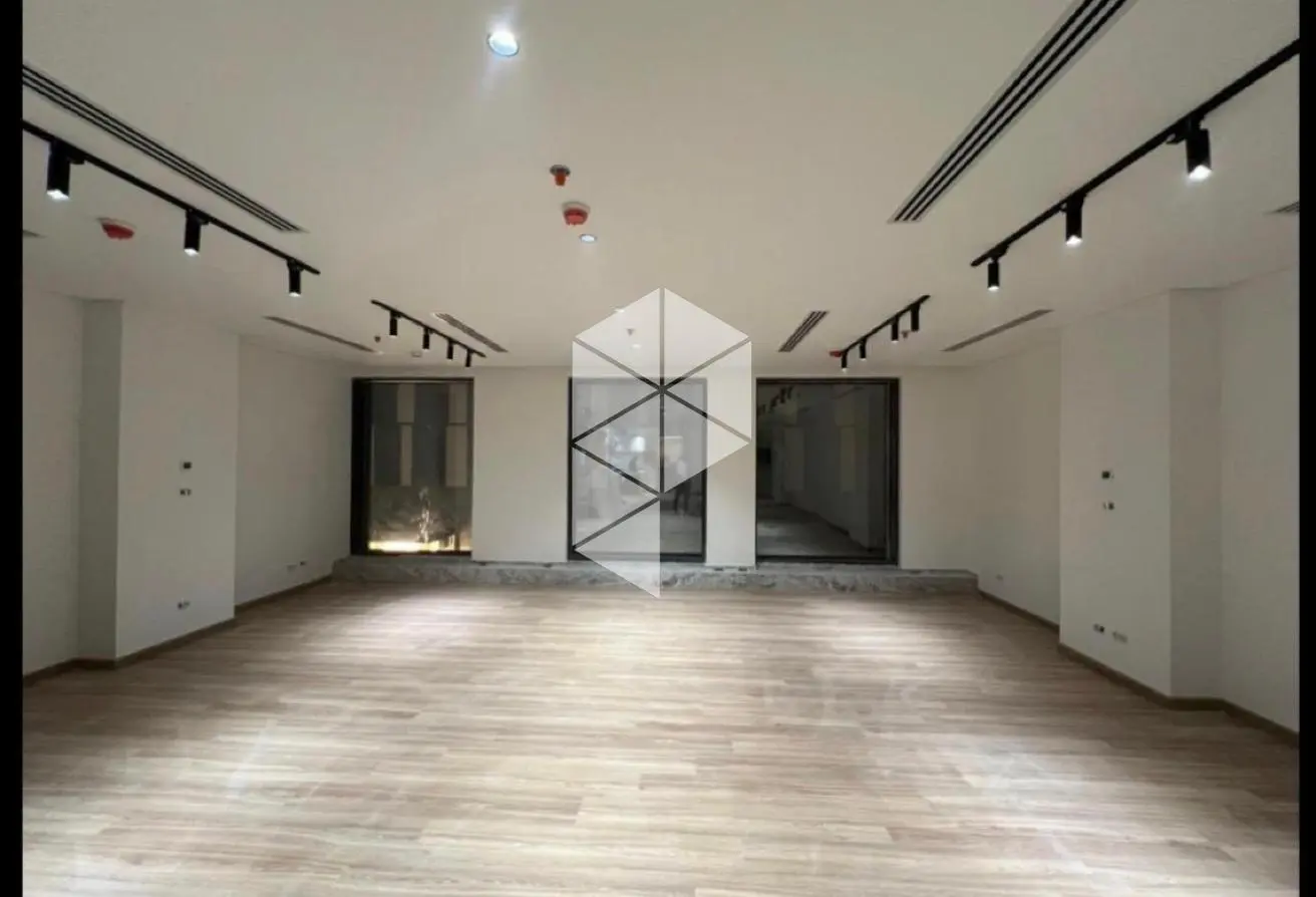 116493619 - Property Main Image