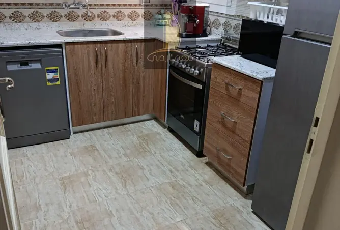 101202125 - Property Image 3