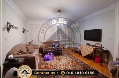Apartment - 3 Bedrooms - 3 Bathrooms for rent in Ademon Fremon St. - Smouha - Hay Sharq - Alexandria