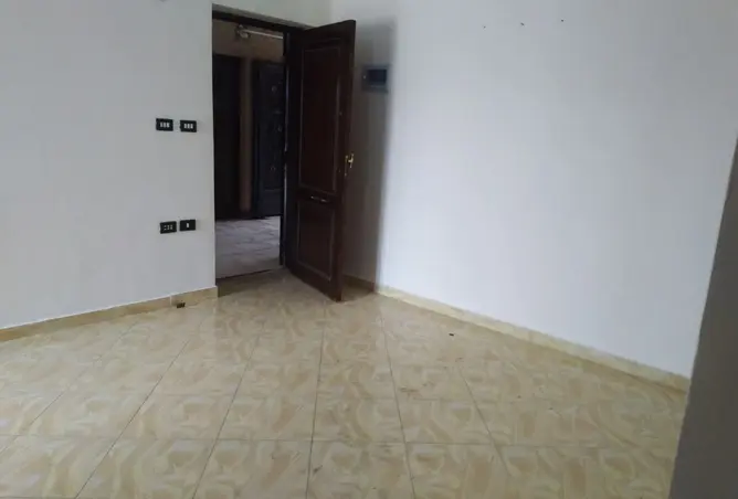121653705 - صورة العقار 2