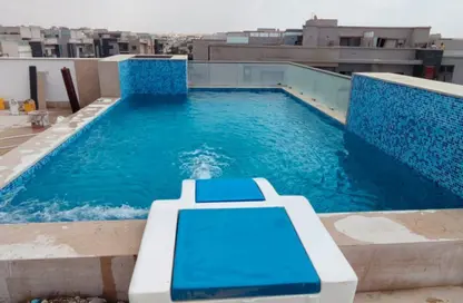 (بنتهاوس  (روف - 4 غرف نوم - 3 حمامات للبيع في جاليريا ريسيدنس - المستثمرين الجنوبية - مدينة القاهرة الجديدة - القاهرة