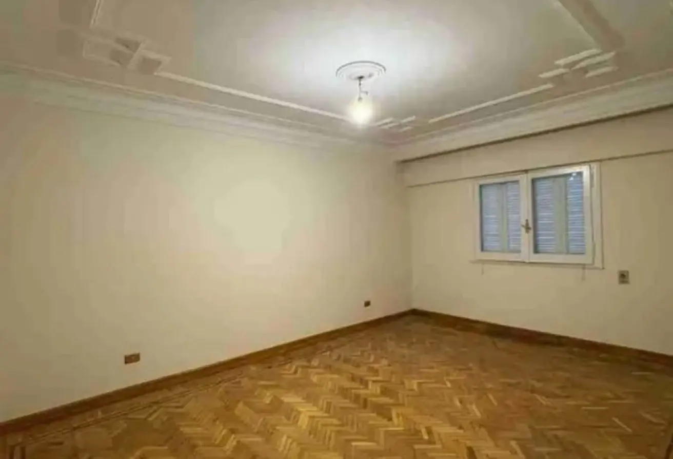 107120318 - Property Main Image