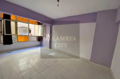 Apartment - 2 Bedrooms - 1 Bathroom for sale in Smouha - Hay Sharq - Alexandria