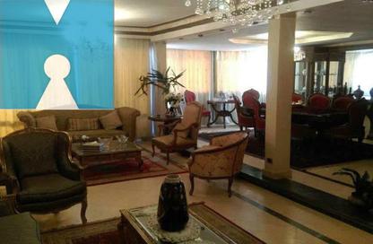 شقة - 3 - 3 للبيع في شارع شهاب - المهندسين - الجيزة