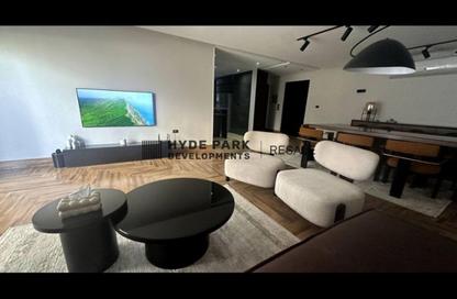 Apartment - 2 Bedrooms - 2 Bathrooms for sale in Park Corner - Hyde Park - New Cairo City - Cairo