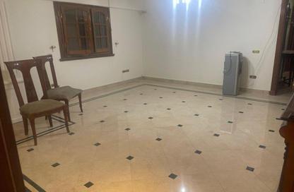 شقة - 3 غرف نوم - 3 حمامات للبيع في شارع البطل احمد عبد العزيز - المهندسين - الجيزة