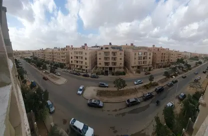 شقة - 3 غرف نوم - 3 حمامات للبيع في المجاورة الثالثة - المنطقة الرابعة - مدينة الشروق - القاهرة