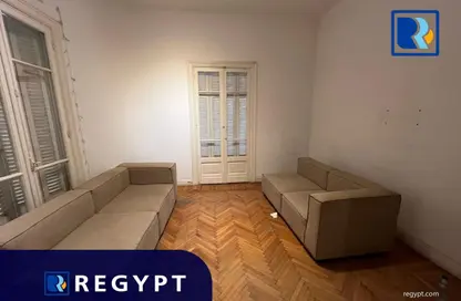 Apartment - 3 Bedrooms - 2 Bathrooms for rent in Hassan Assem St. - Zamalek - Cairo