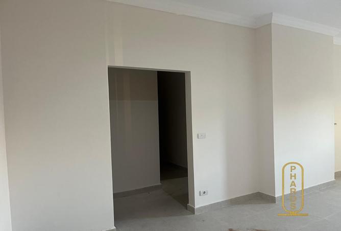 69302888 - صورة العقار 2