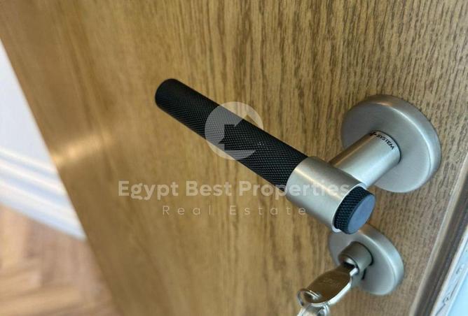 70373386 - صورة العقار 3