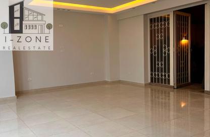 Apartment - 4 Bedrooms - 4 Bathrooms for rent in Area E - Ganoob El Acadimia - New Cairo City - Cairo Apartment - 4 Bedrooms - 4 Bathrooms for rent in Area E - Ganoob El Acadimia - New Cairo City - Cairo