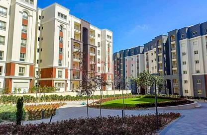 Apartment - 3 Bedrooms - 3 Bathrooms for sale in Alex West - Alexandria Compounds - Alexandria