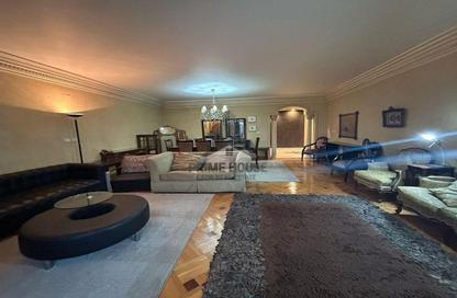 Apartment - 3 Bedrooms - 3 Bathrooms for rent in Mohamed Fawzy Moaz St. - Smouha - Hay Sharq - Alexandria