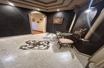Apartment - 3 Bedrooms - 3 Bathrooms for rent in Mohamed Fawzy Moaz St. - Smouha - Hay Sharq - Alexandria