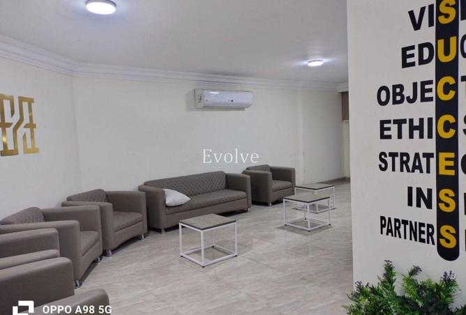 98554228 - Property Image 3