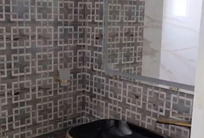 72442849 - Property Image 3