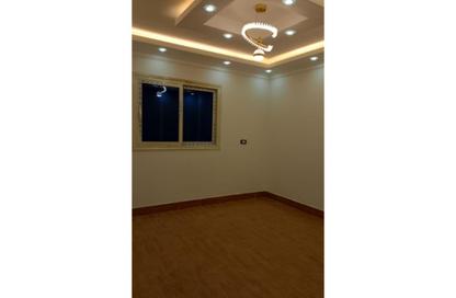 Apartment - 3 Bedrooms - 2 Bathrooms for rent in Gate 3 old - Khafre - Hadayek El Ahram - Giza