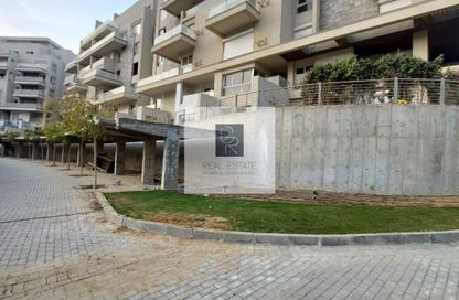 Villa - 3 - 3 for sale in Mountain View iCity October - 6 October Compounds - 6 October City - Giza