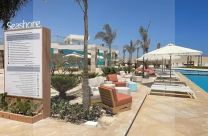 Chalet - 2 Bedrooms - 2 Bathrooms for sale in Seashore - Ras Al Hekma - North Coast