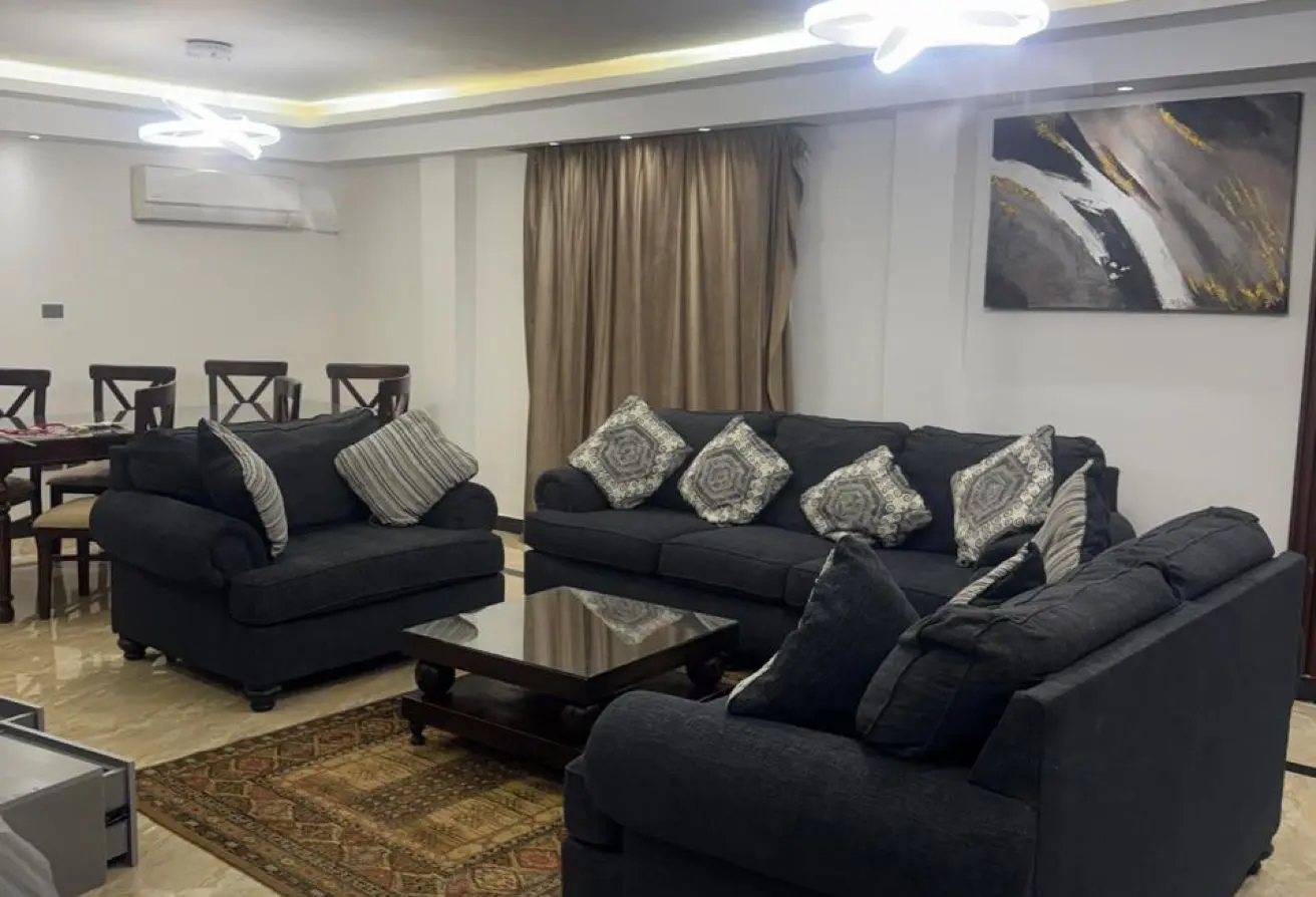 117277575 - Property Main Image