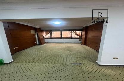 Office Space - 3 Bedrooms - 2 Bathrooms for rent in Masaken Sheraton - Sheraton Al Matar - El Nozha - Cairo