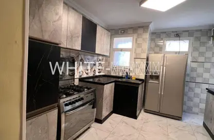 Apartment - 3 Bedrooms - 2 Bathrooms for sale in Al Rehab - New Cairo City - Cairo