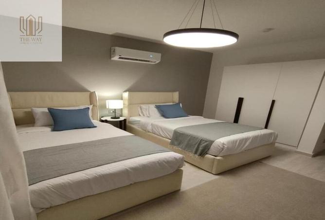 74042402 - Property Image 2