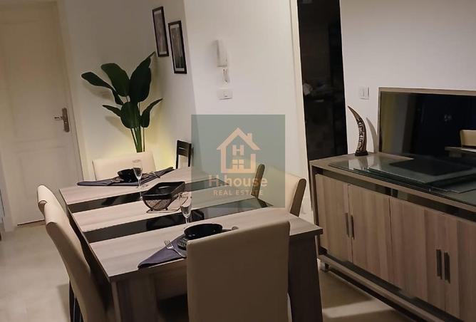 73504328 - Property Image 2