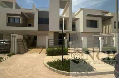 Townhouse - 3 Bedrooms - 3 Bathrooms for sale in Moon Residences - Fifth Square - The 5th Settlement - New Cairo City - Cairo
