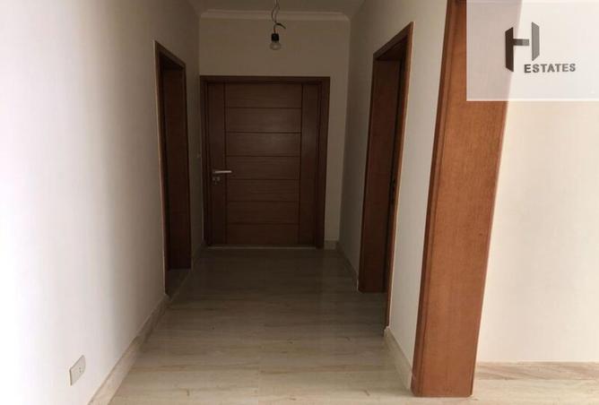 70094266 - صورة العقار 3