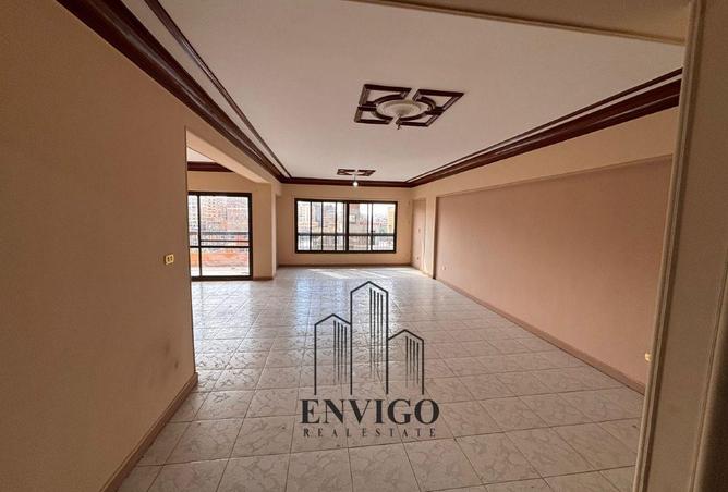 8694018 - Property Image 3