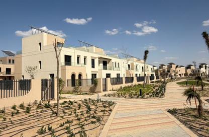 Townhouse - 4 Bedrooms - 4 Bathrooms for sale in Vye Sodic - New Zayed City - Sheikh Zayed City - Giza