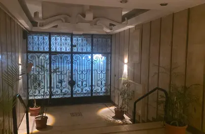 شقة - 3 غرف نوم - 1 حمام للايجار في شارع سمير عبد الرؤوف - المنطقة الثامنة - مدينة نصر - القاهرة