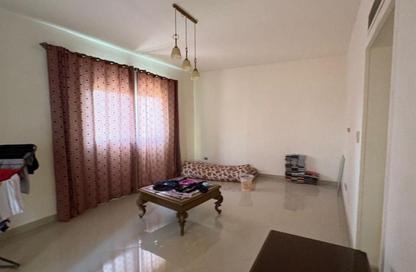 Villa - 7+ Bedrooms - 7 Bathrooms for sale in West Arabella - 5th Settlement Compounds - The 5th Settlement - New Cairo City - Cairo