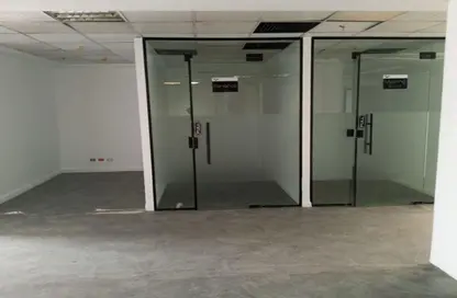 Office Space - 1 Bedroom - 1 Bathroom for rent in Bank Center Street - South Teseen St. - The 5th Settlement - New Cairo City - Cairo