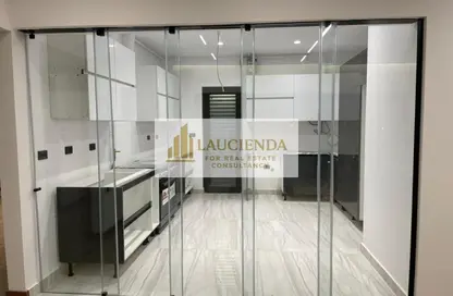 Apartment - 2 Bedrooms - 3 Bathrooms for rent in Lake View Residence - 5th Settlement Compounds - The 5th Settlement - New Cairo City - Cairo