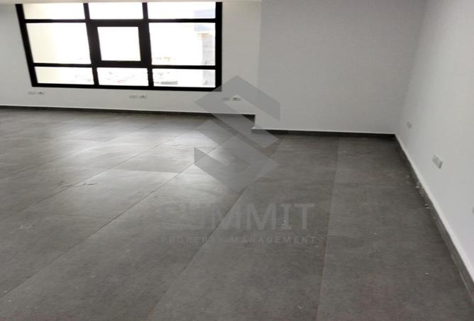 73502995 - Property Image 3