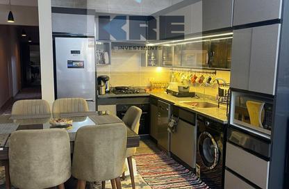 Penthouse - 4 Bedrooms - 3 Bathrooms for sale in La Vista Topaz - La Vista - Al Ain Al Sokhna - Suez
