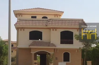 فيلا - 3 غرف نوم - 4 حمامات للبيع في پريڤادو - مدينتي - القاهرة