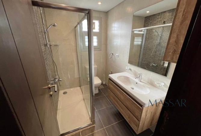 67738269 - Property Image 3