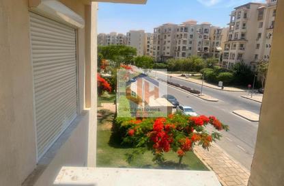Apartment - 3 Bedrooms - 2 Bathrooms for sale in New Cairo City - Cairo