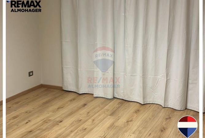 68791245 - Property Image 2