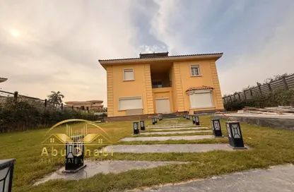 فيلا - 5 غرف نوم - 4 حمامات للايجار في پريڤادو - مدينتي - القاهرة